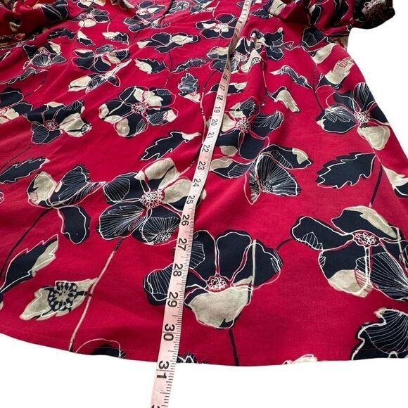 Lane Bryant Floral Flounce Blouse Women’s 26/28 V-neck Red Navy - Picture 6 of 12